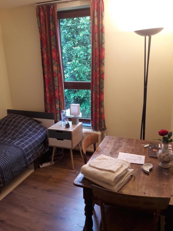Chez Mimi - Chambre Vue Parc - Brussels